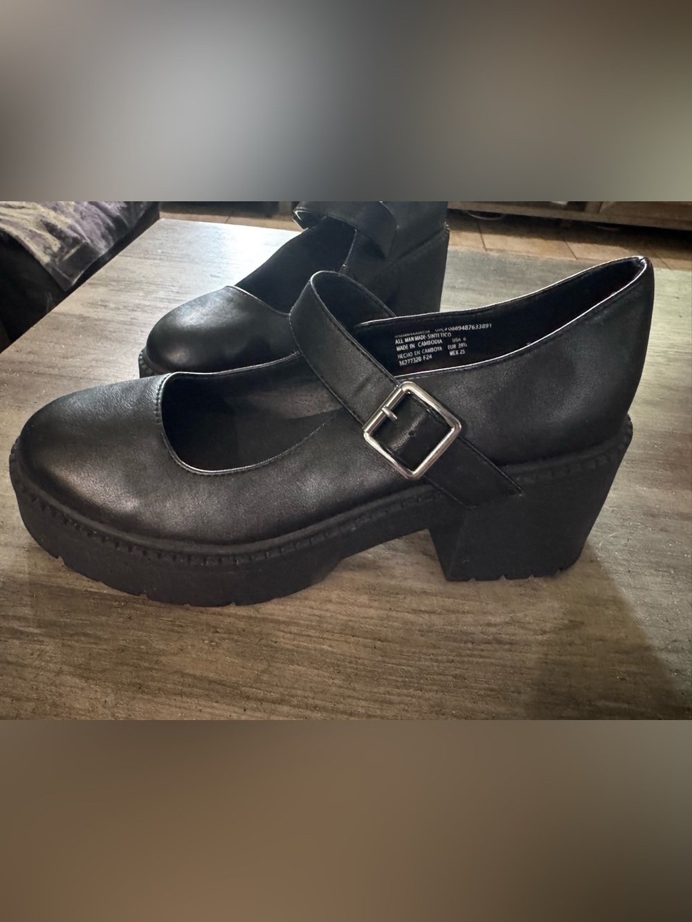Madden NYC Black Chunky Platform Mary Jane Heels Size 8 Y2K